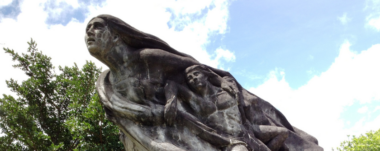 Historia de Pérez Zeledón: fundación, desafíos, desarrollo económico, eventos históricos y su riqueza natural en Costa Rica.