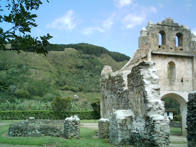 Ruinas de Ujarrás: Cartago histórico