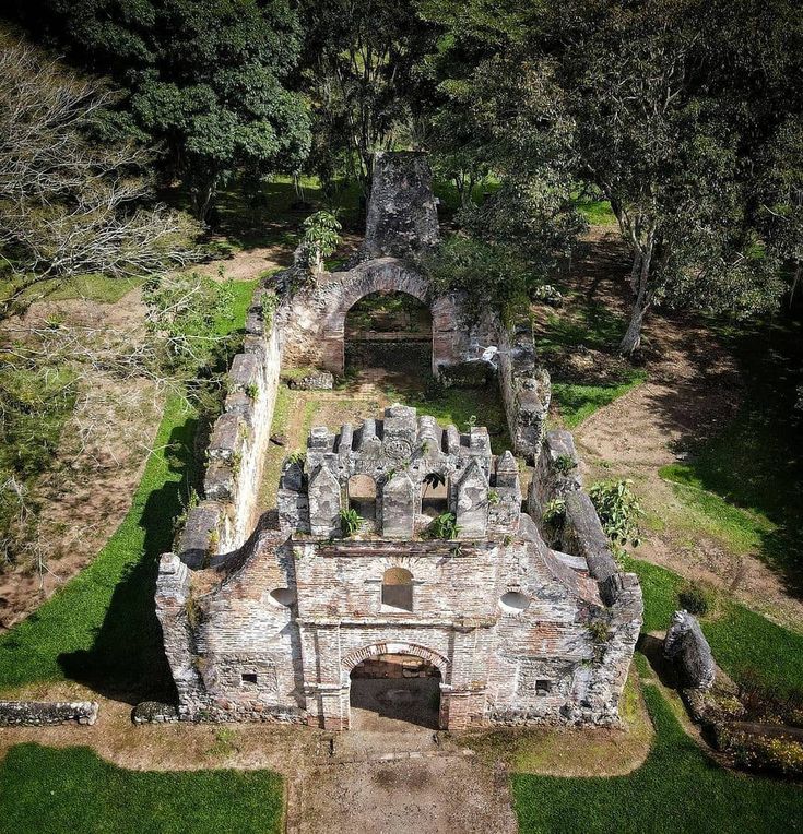 Ruinas de Ujarrás: Cartago histórico