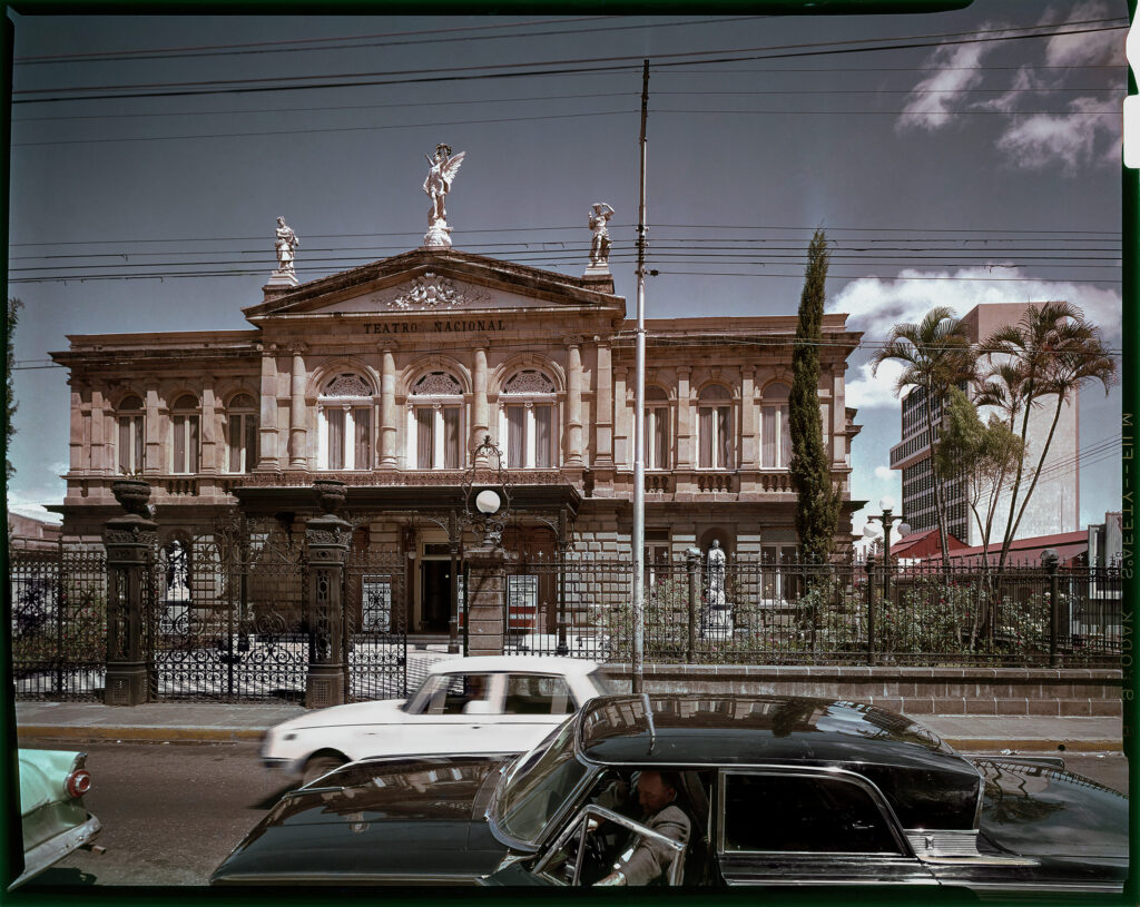 Francisco Coto : Le Théâtre national